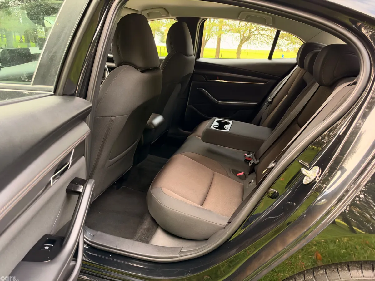 Mazda Mazda3 Saloon, Diesel, 2019, Black