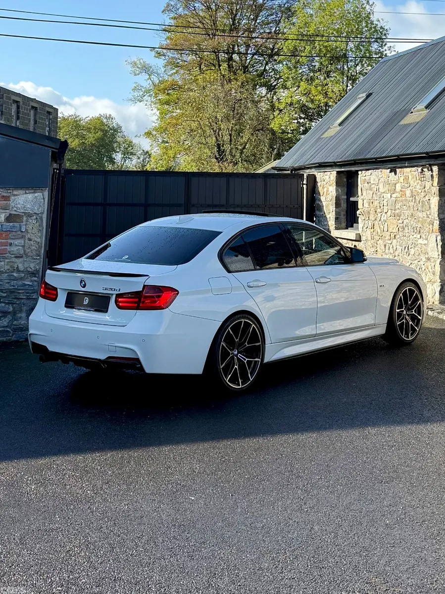 BMW 3-Series Saloon, Diesel, 2013, White