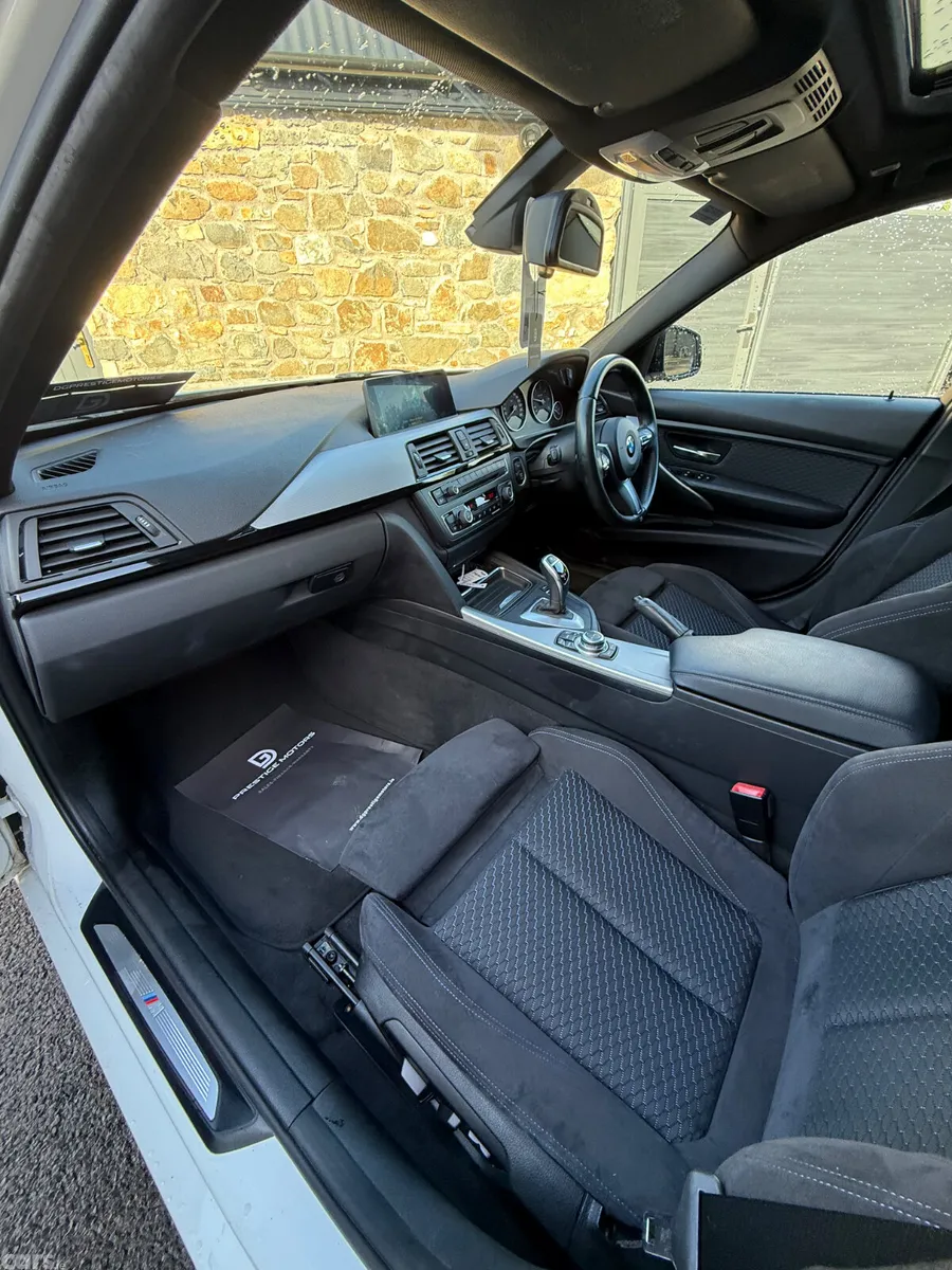BMW 3-Series Saloon, Diesel, 2013, White