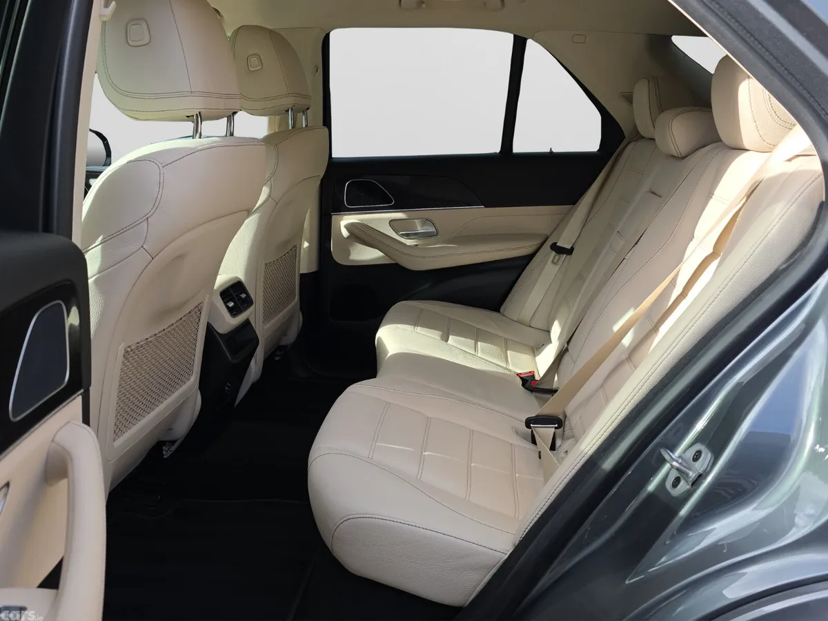 Mercedes-Benz GLE SUV, Diesel Plug-in Hybrid, 2022, Grey