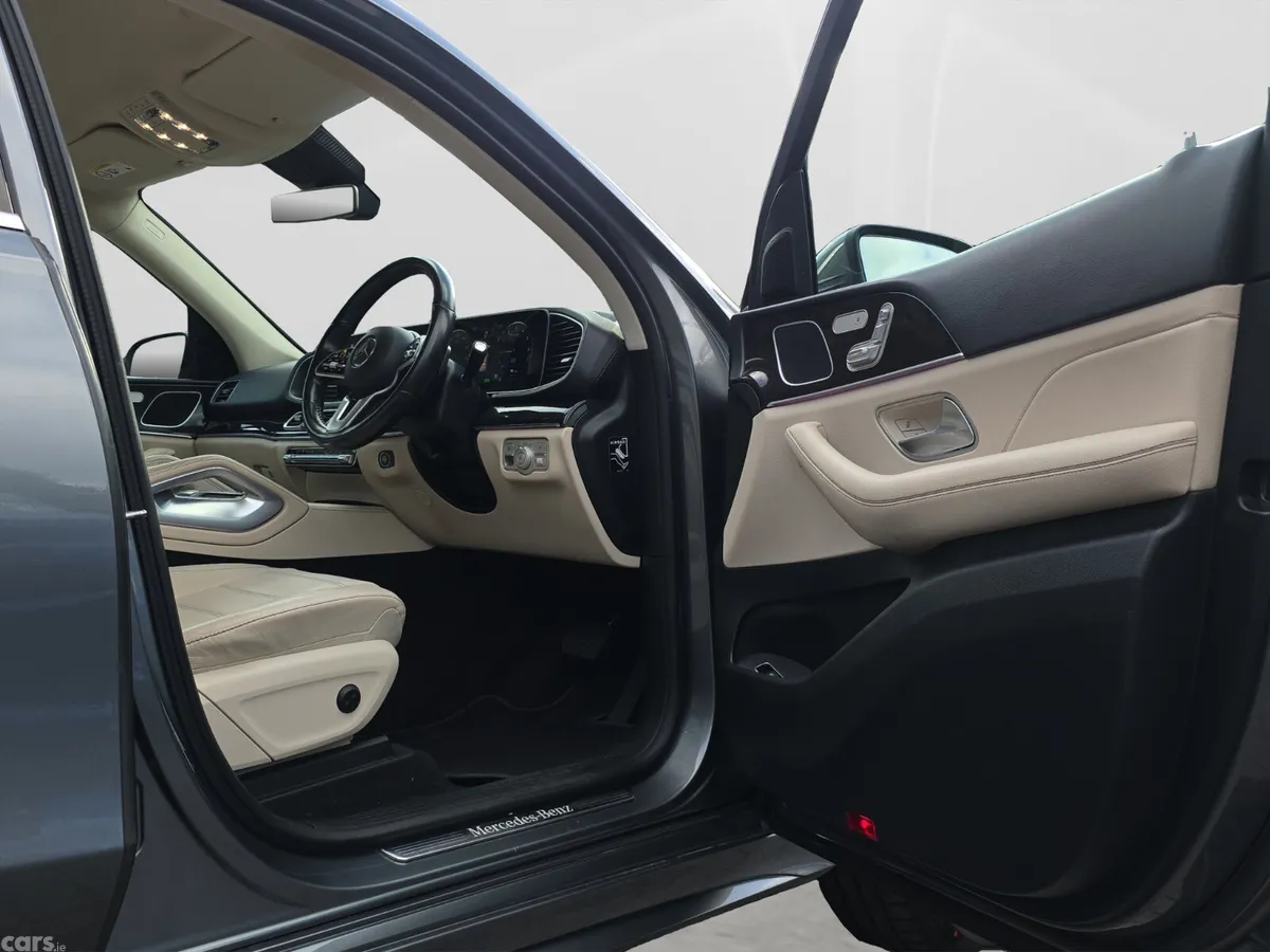 Mercedes-Benz GLE SUV, Diesel Plug-in Hybrid, 2022, Grey