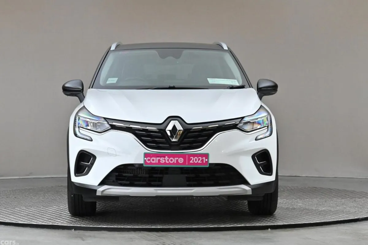 Renault Captur SUV, Petrol, 2021, White