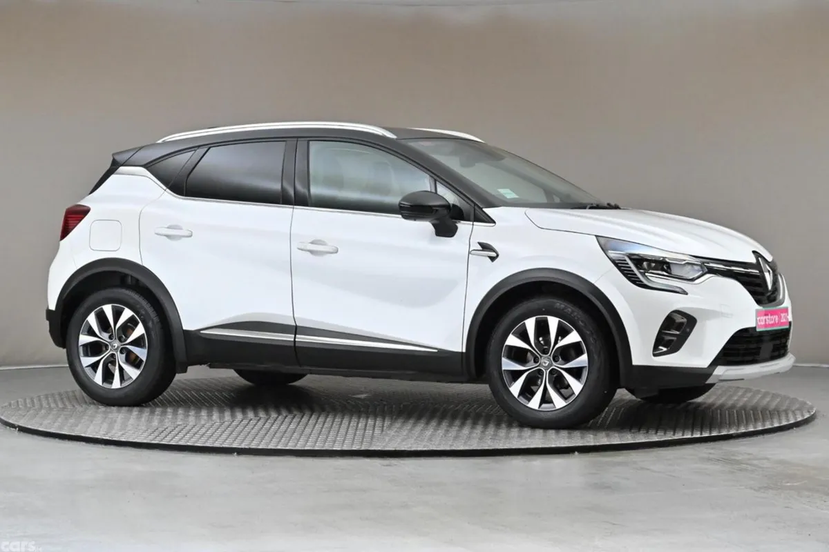 Renault Captur SUV, Petrol, 2021, White