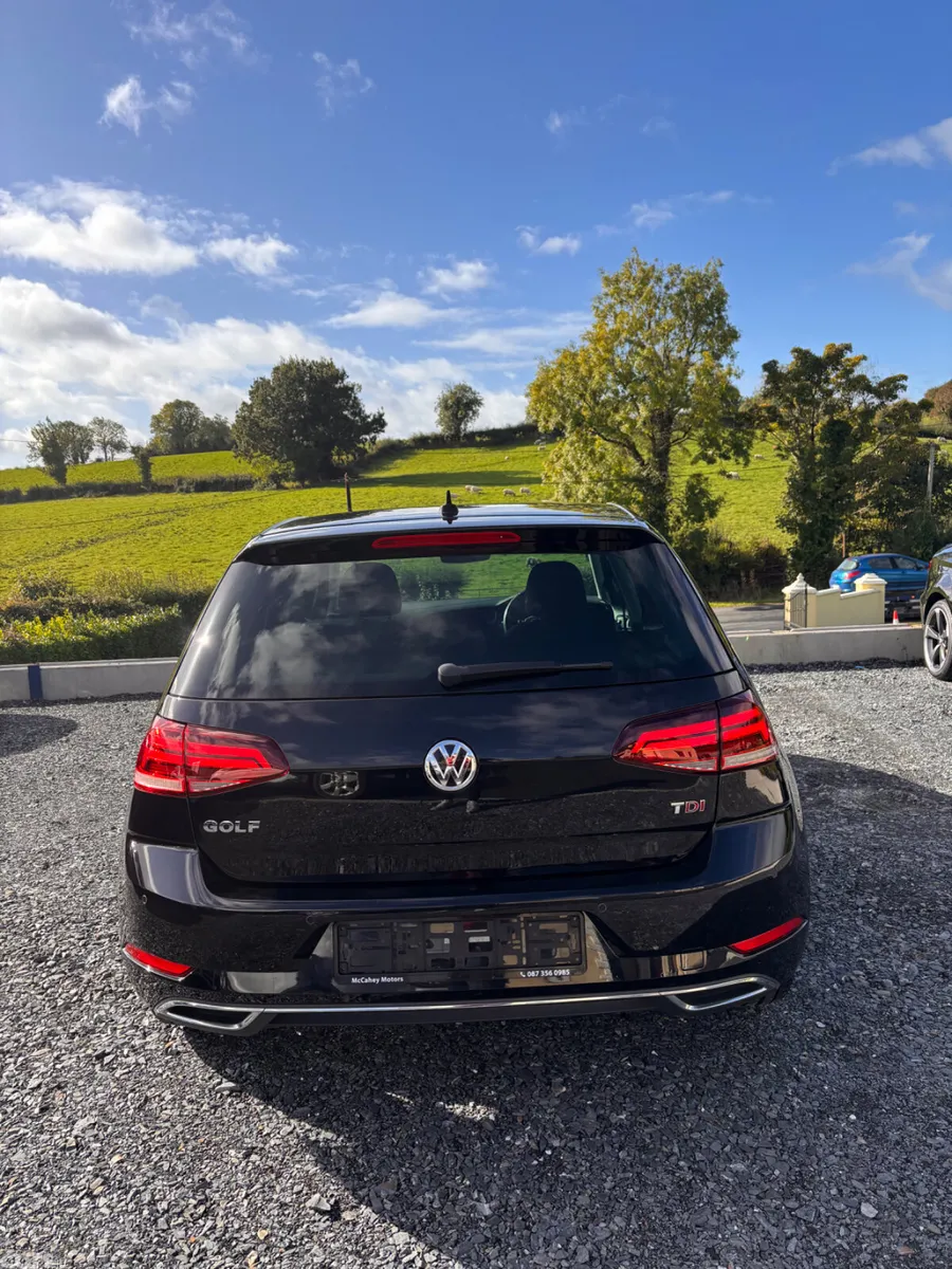 Volkswagen Golf Hatchback, Diesel, 2017, Black