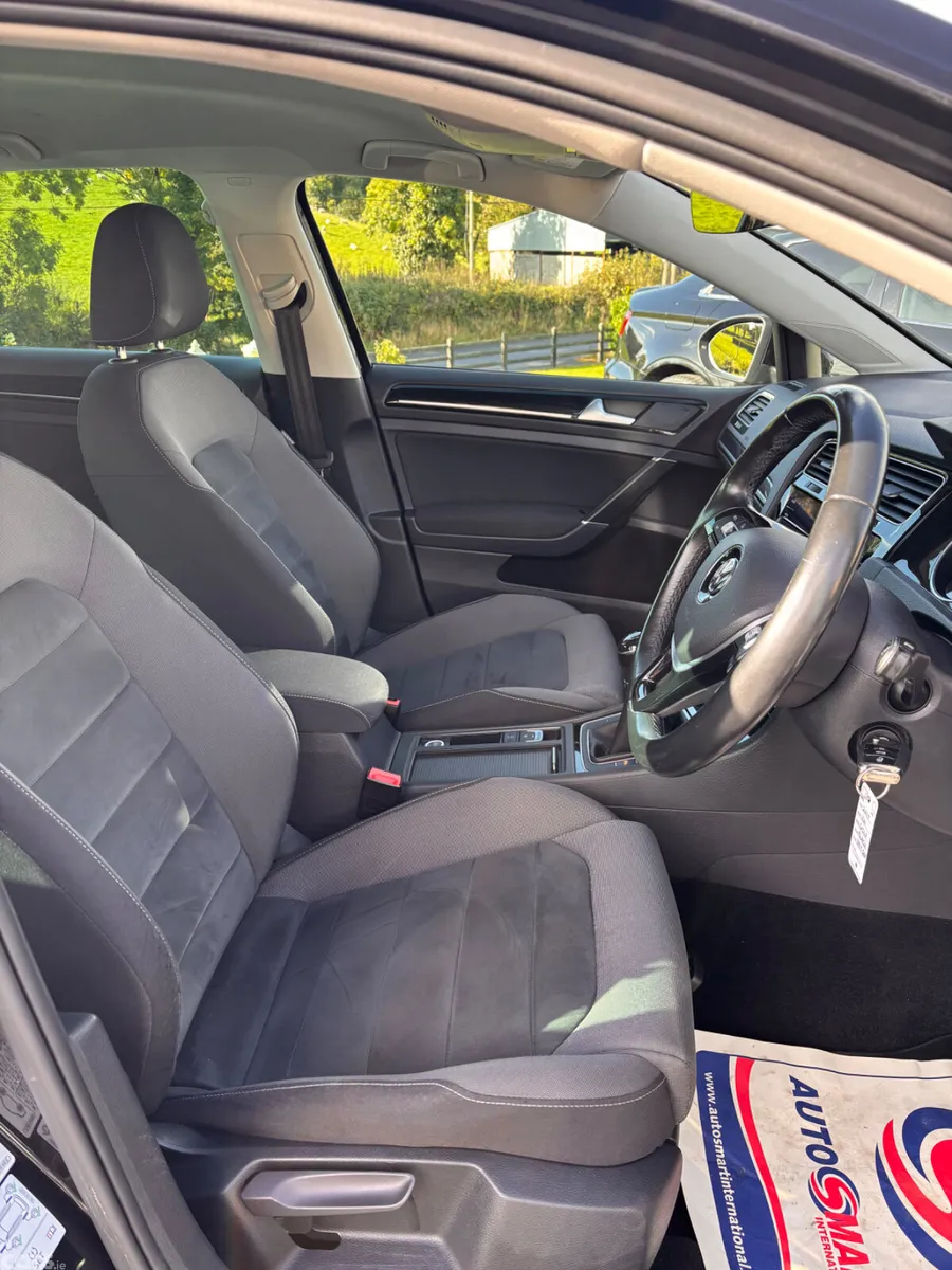Volkswagen Golf Hatchback, Diesel, 2017, Black