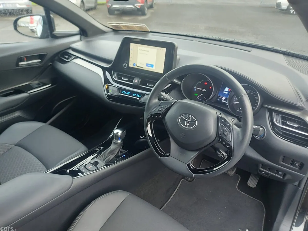 Toyota C-HR Hatchback, Petrol, 2023, Black