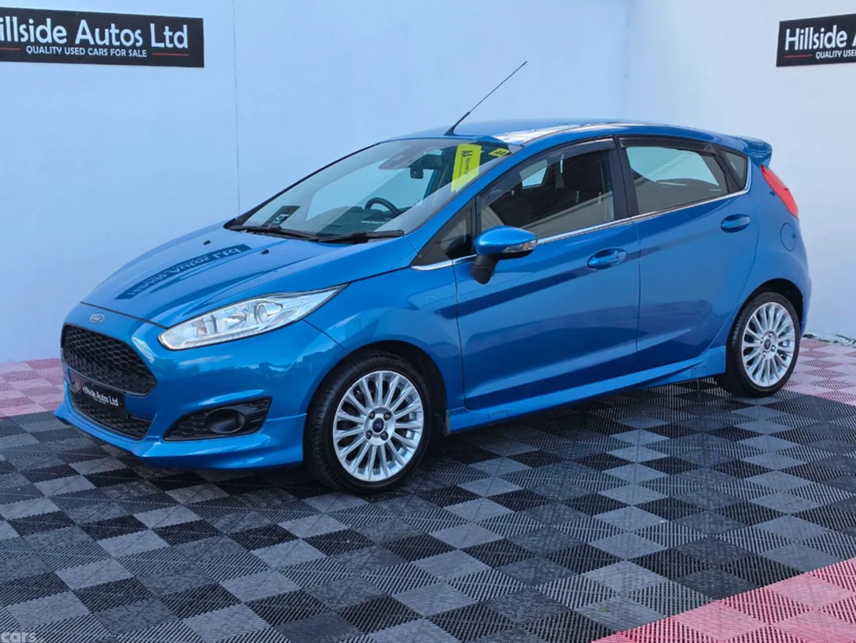 Ford Fiesta Hatchback, Petrol, 2016, Blue