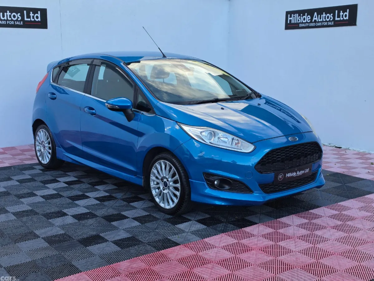 Ford Fiesta Hatchback, Petrol, 2016, Blue