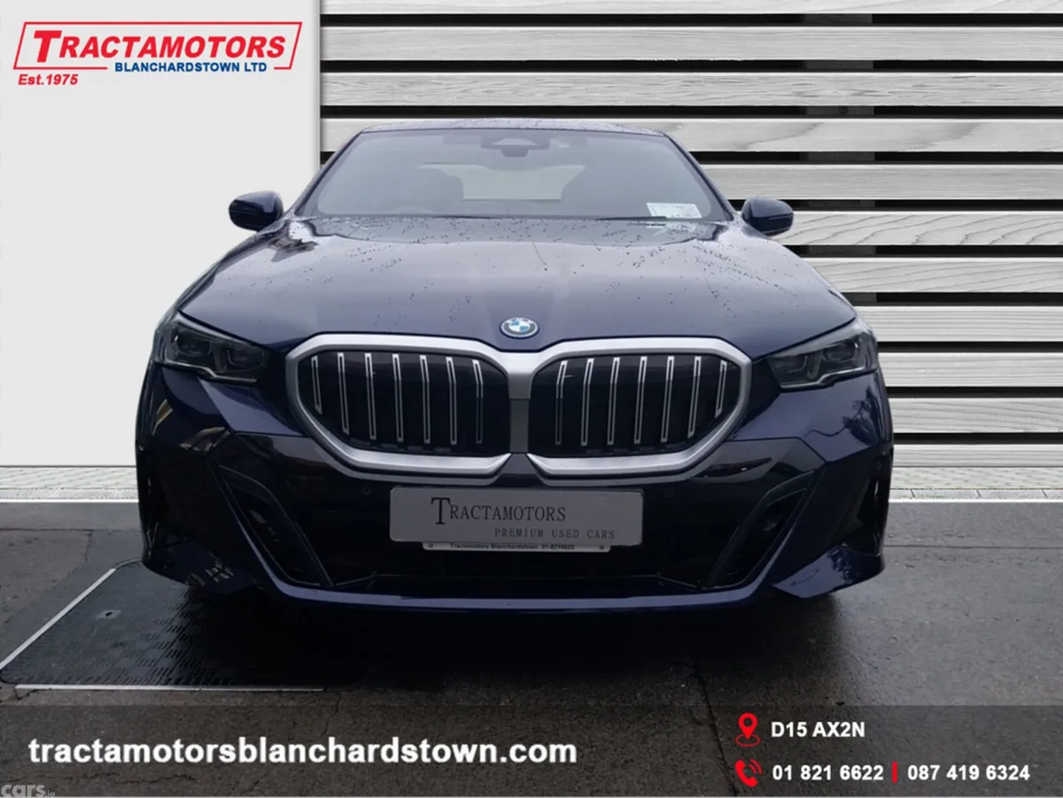 BMW 5-Series Saloon, Petrol Plug-in Hybrid, 2025, Blue