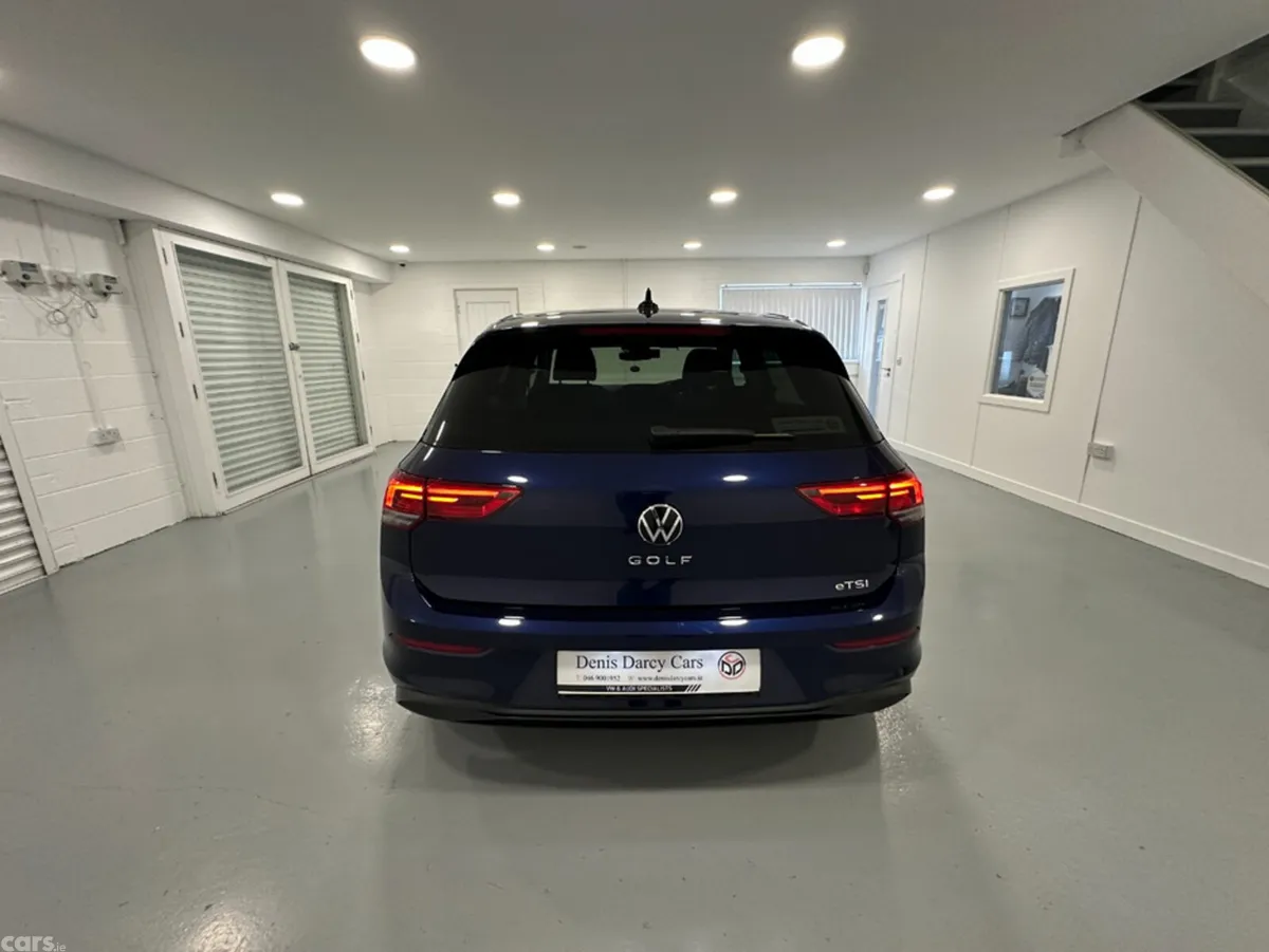 Volkswagen Golf Hatchback, Petrol, 2022, Blue