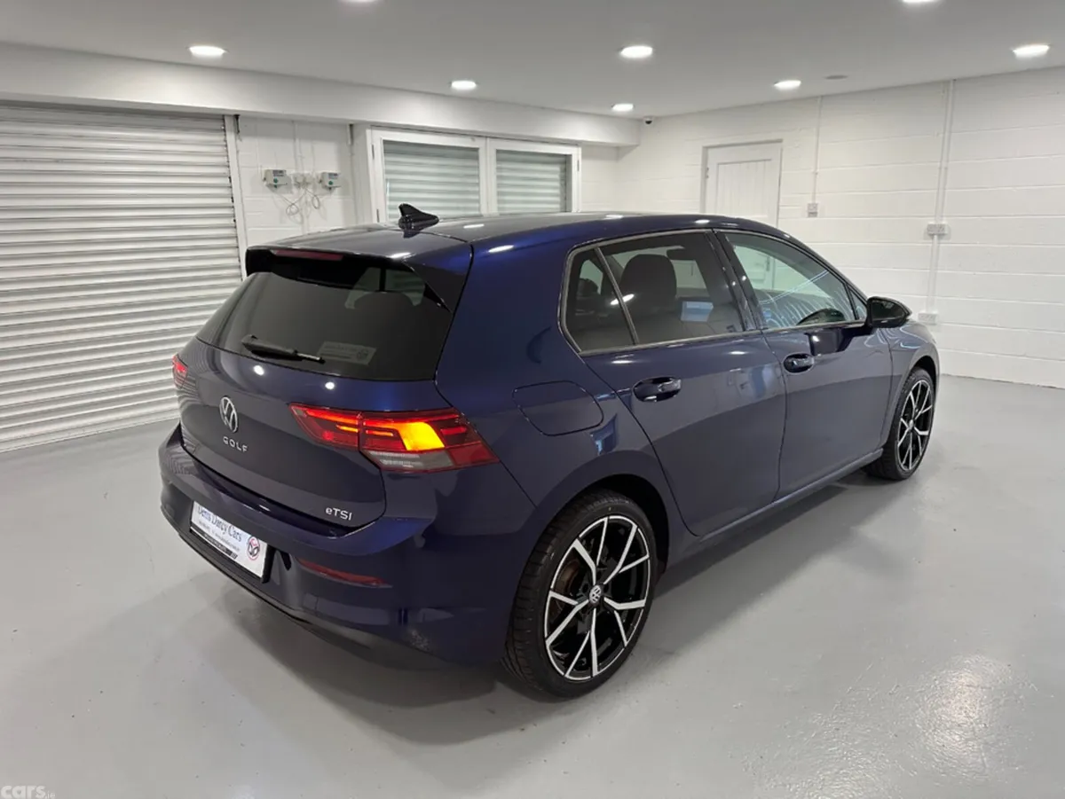 Volkswagen Golf Hatchback, Petrol, 2022, Blue