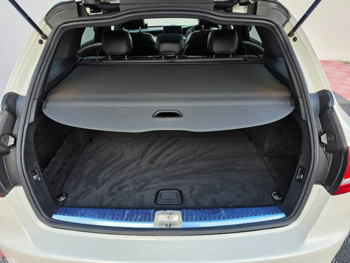 Mercedes-Benz C-Class Estate, Diesel, 2018, White