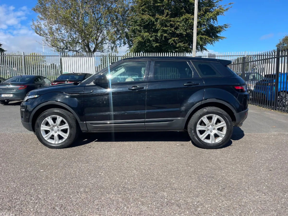 Land Rover Range Rover Evoque Estate, Diesel, 2018, Black
