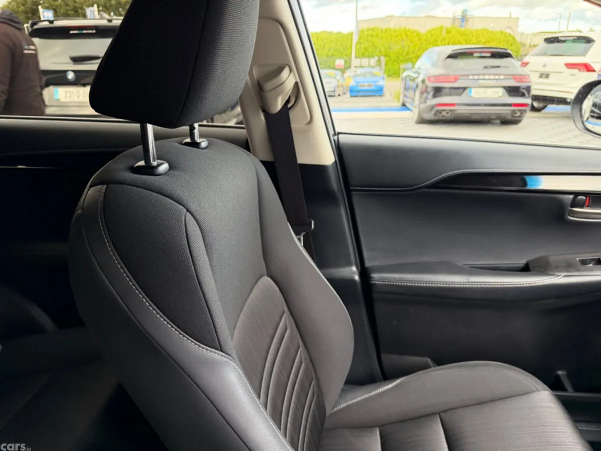 Lexus NX Estate, Petrol Hybrid, 2015, Black