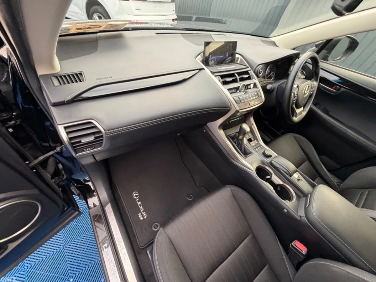 Lexus NX Estate, Petrol Hybrid, 2015, Black