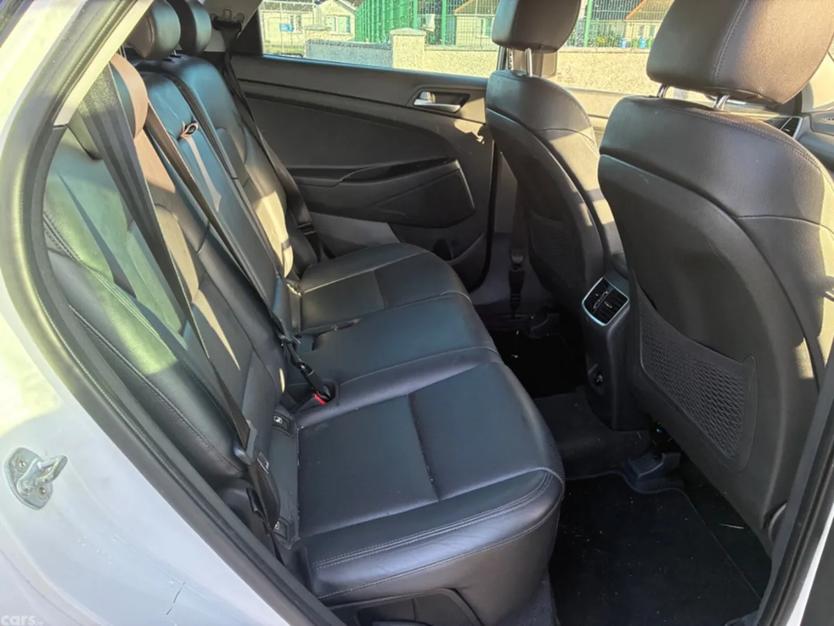 Hyundai Tucson MPV, Diesel, 2019, White