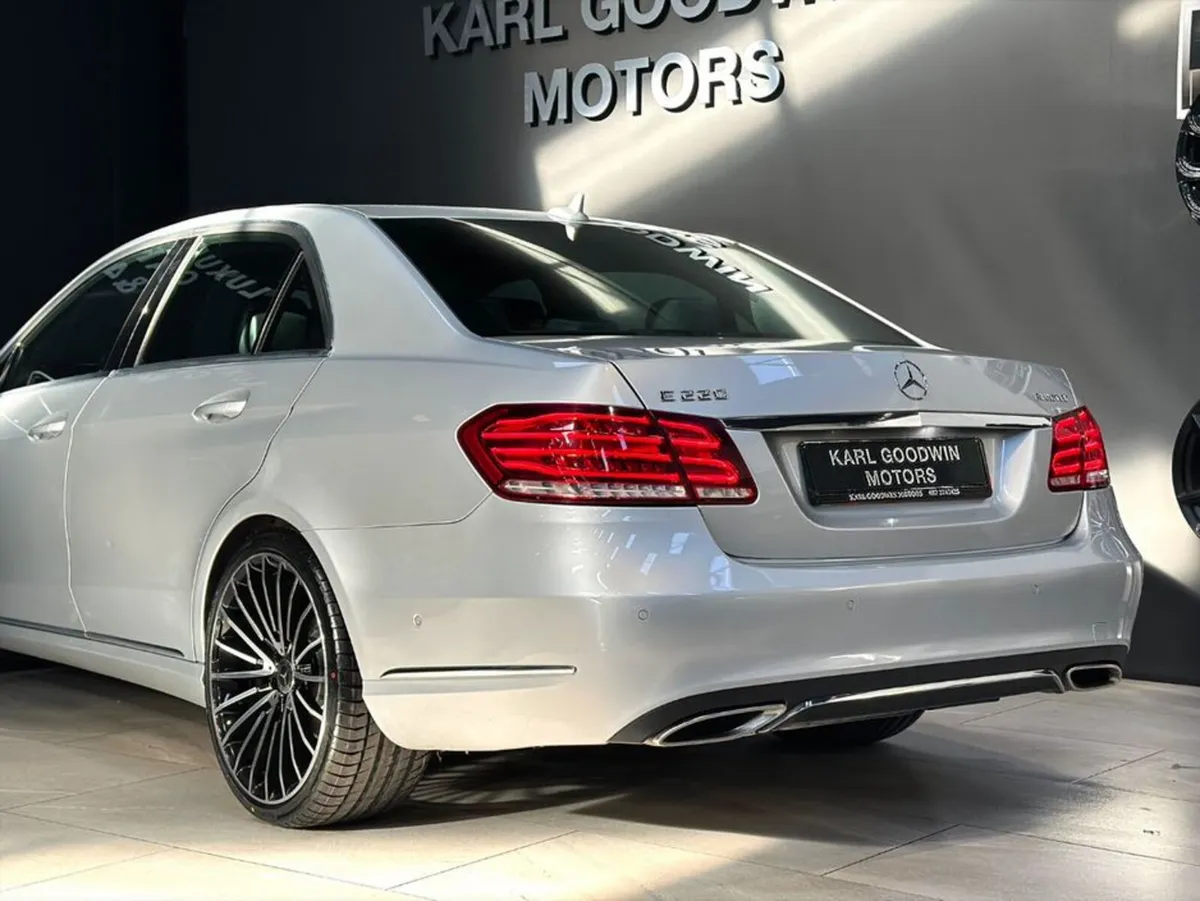Mercedes-Benz E-Class Saloon, Diesel, 2016, Silver