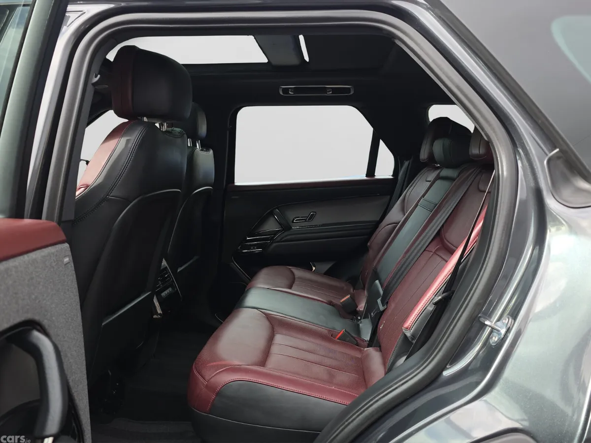 Land Rover Range Rover SUV, Petrol Plug-in Hybrid, 2023, Grey