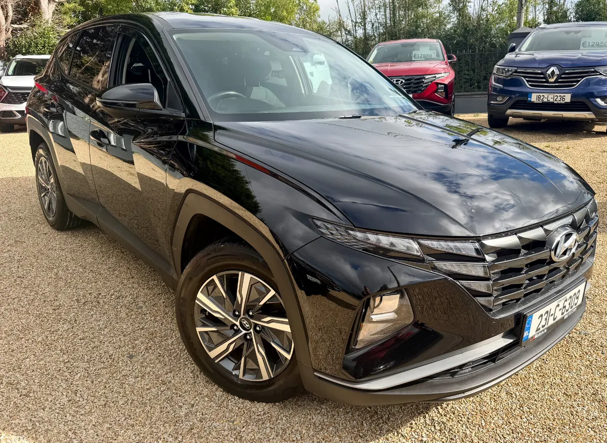 Hyundai Tucson SUV, Diesel, 2023, Black