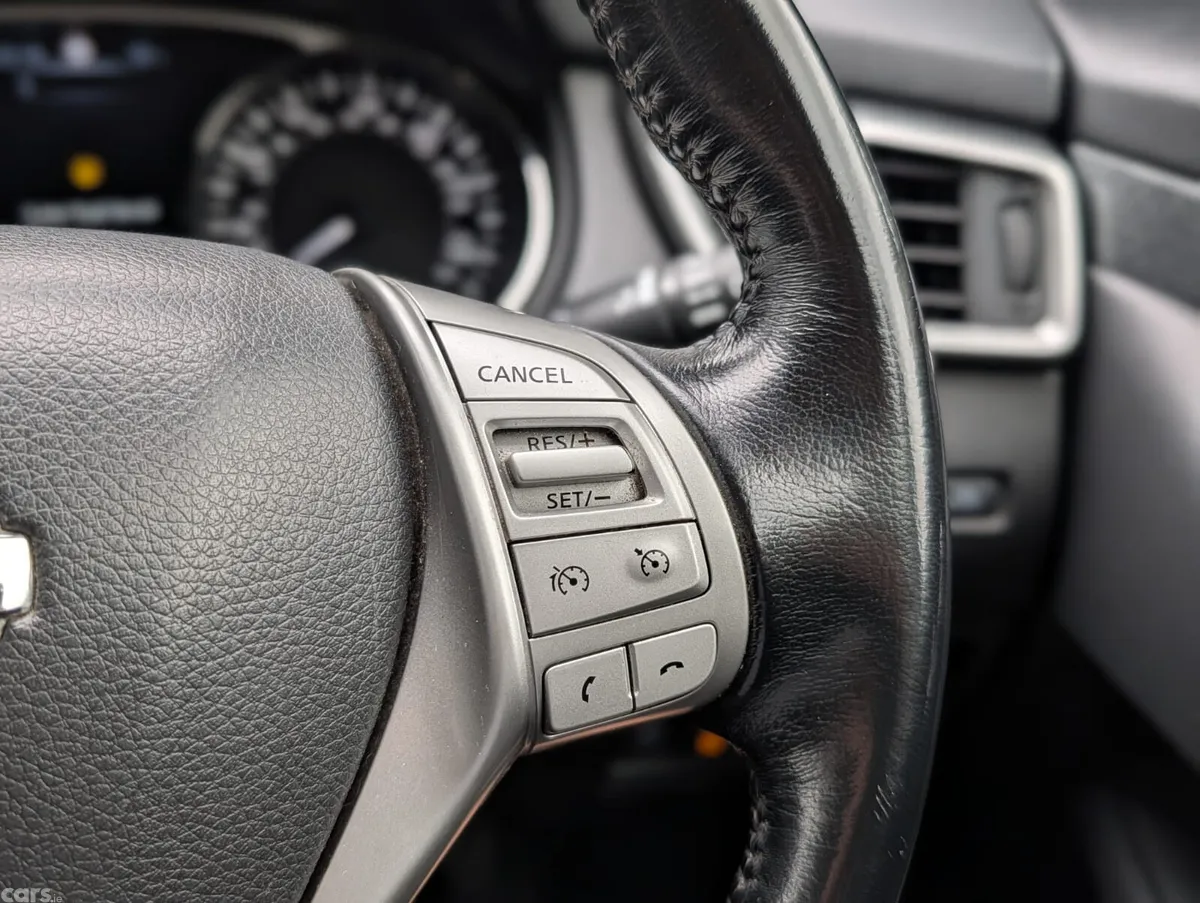 Nissan X-Trail SUV, Diesel, 2015, Black