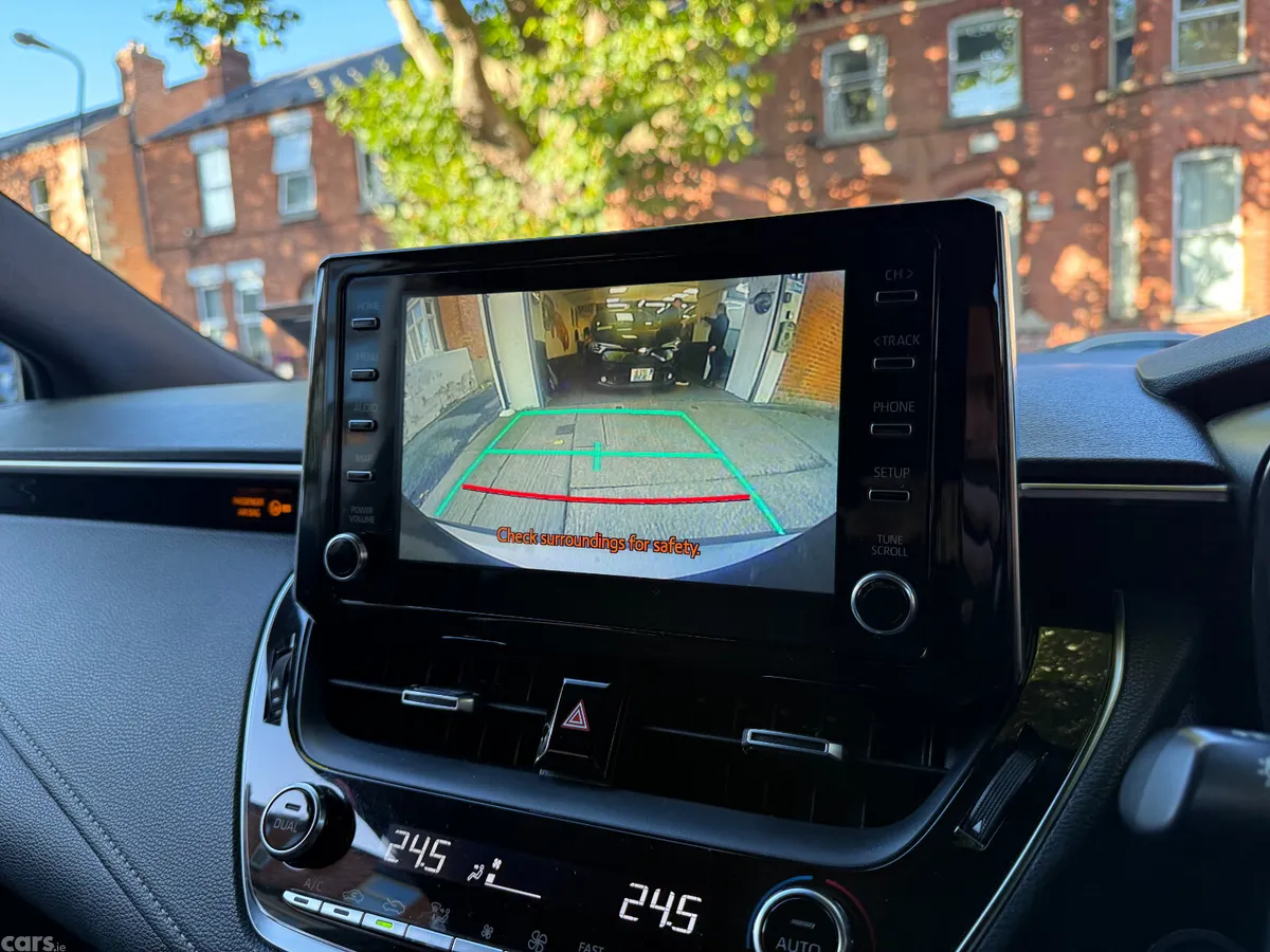 Toyota Corolla Hatchback, Petrol Hybrid, 2019, Green