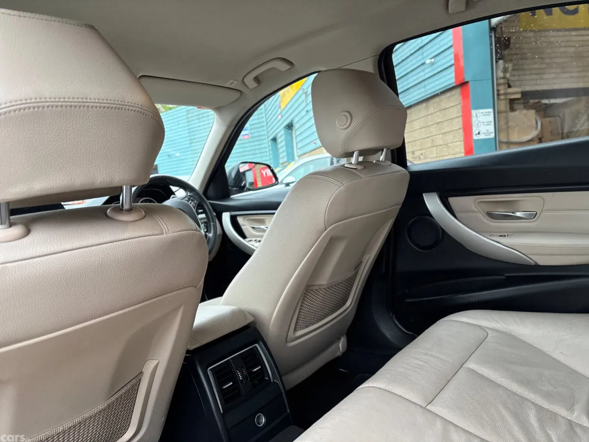 BMW 3-Series Saloon, Petrol Plug-in Hybrid, 2018, Black