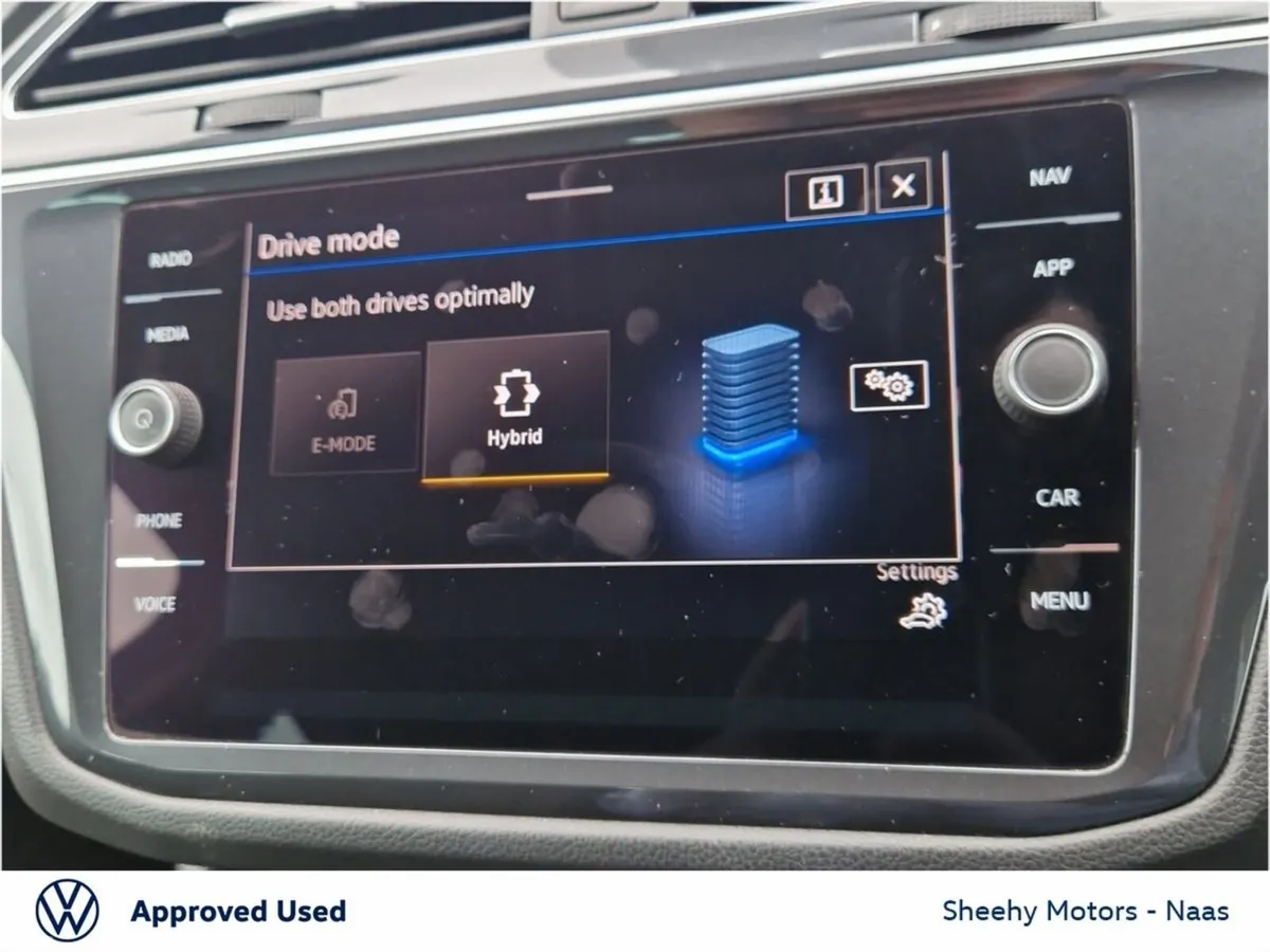 Volkswagen Tiguan SUV, Petrol Plug-in Hybrid, 2022, Grey
