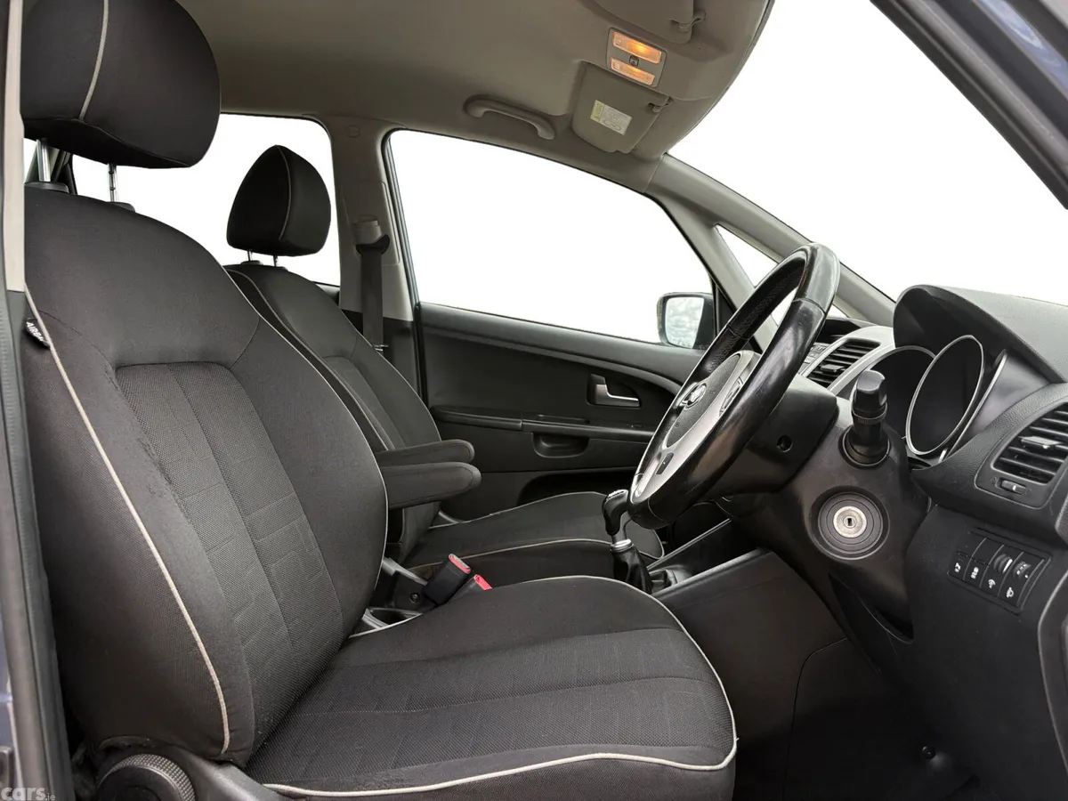Kia Venga MPV, Diesel, 2018, Blue