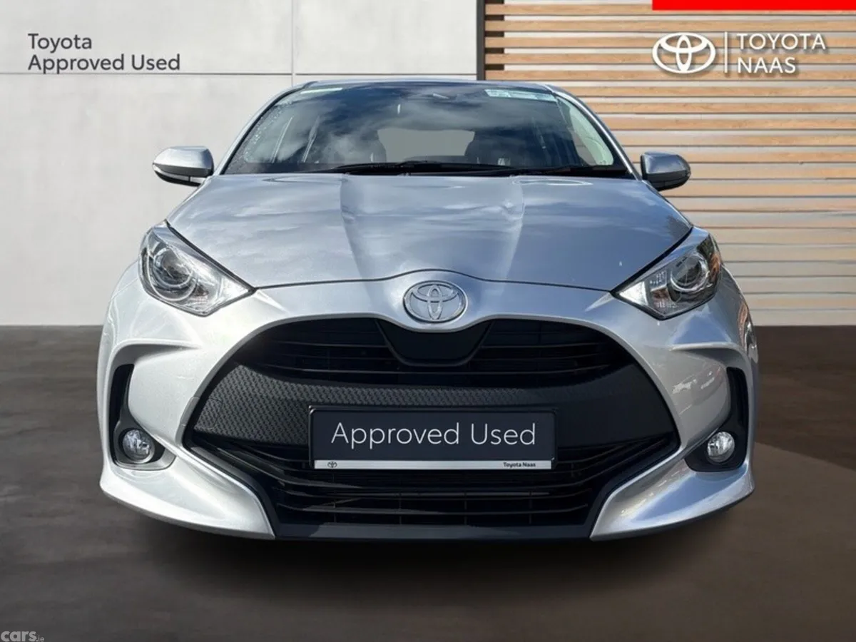 Toyota Yaris Hatchback, Petrol Hybrid, 2026, Grey