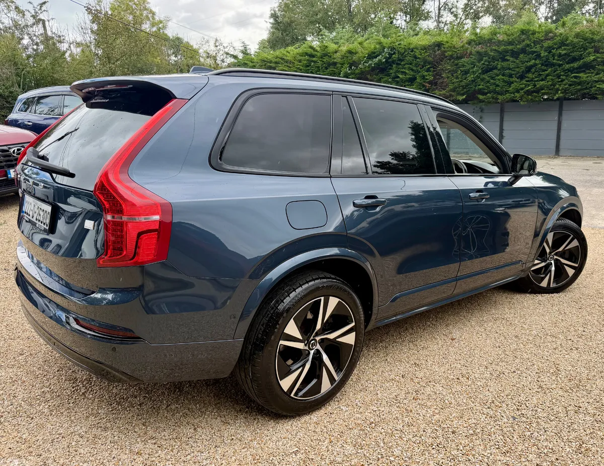 Volvo XC90 SUV, Petrol Plug-in Hybrid, 2022, Blue