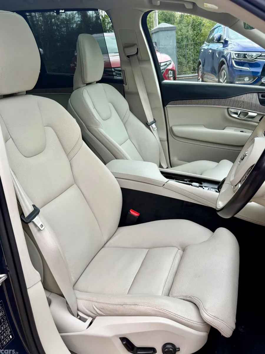 Volvo XC90 SUV, Petrol Plug-in Hybrid, 2022, Blue
