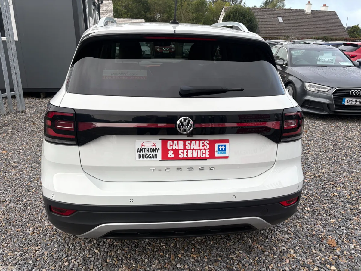 Volkswagen T-Cross SUV, Petrol, 2020, White