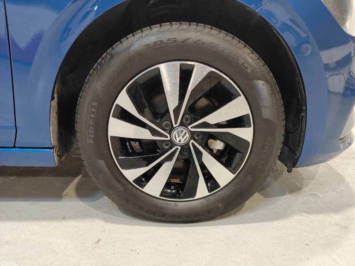 Volkswagen Polo Hatchback, Petrol, 2019, Blue