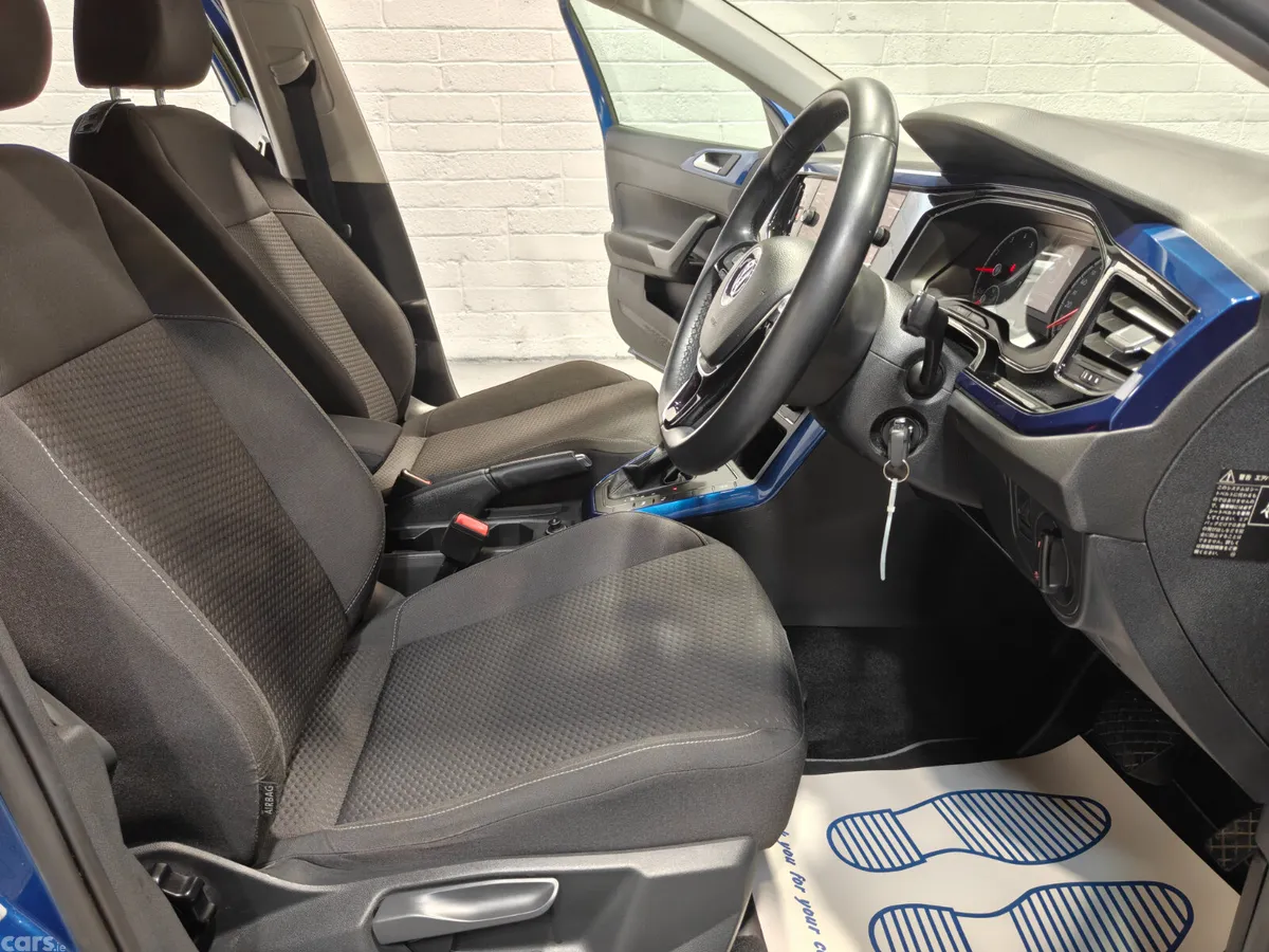 Volkswagen Polo Hatchback, Petrol, 2019, Blue