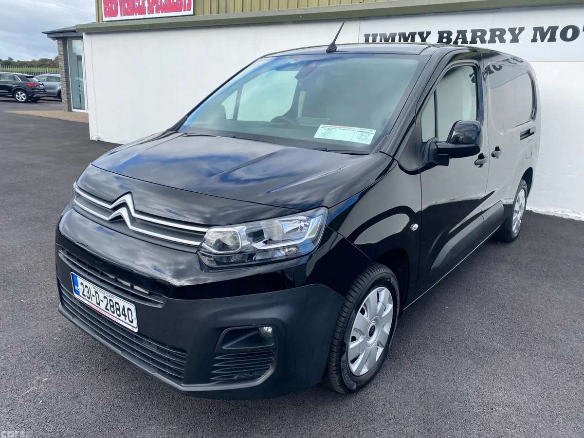 Citroen Berlingo MPV, Diesel, 2023, Black