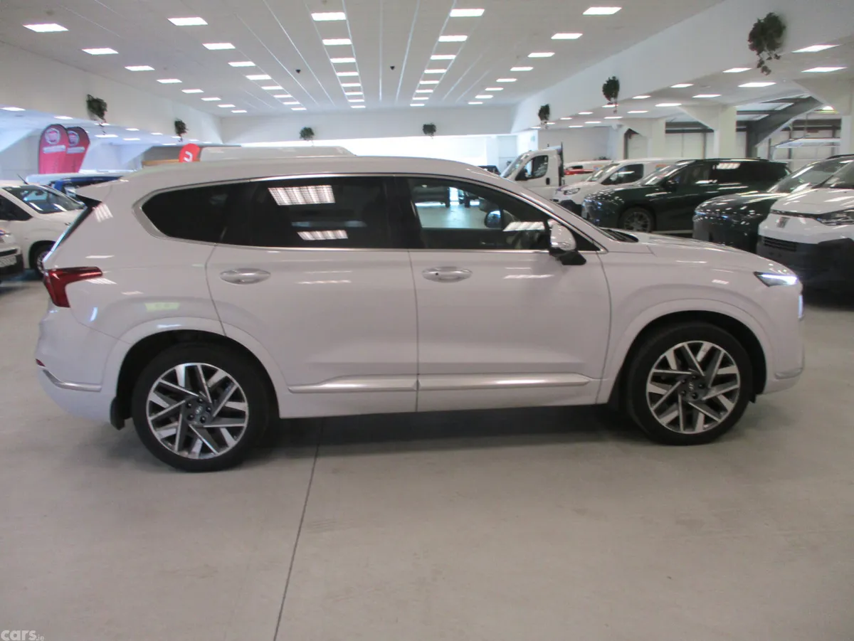 Hyundai Santa Fe SUV, Diesel, 2021, White