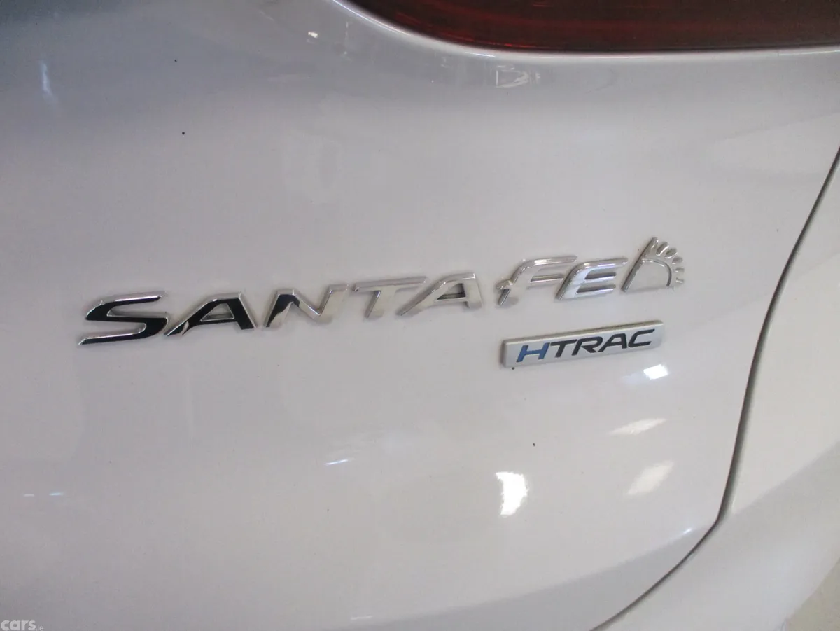 Hyundai Santa Fe SUV, Diesel, 2021, White