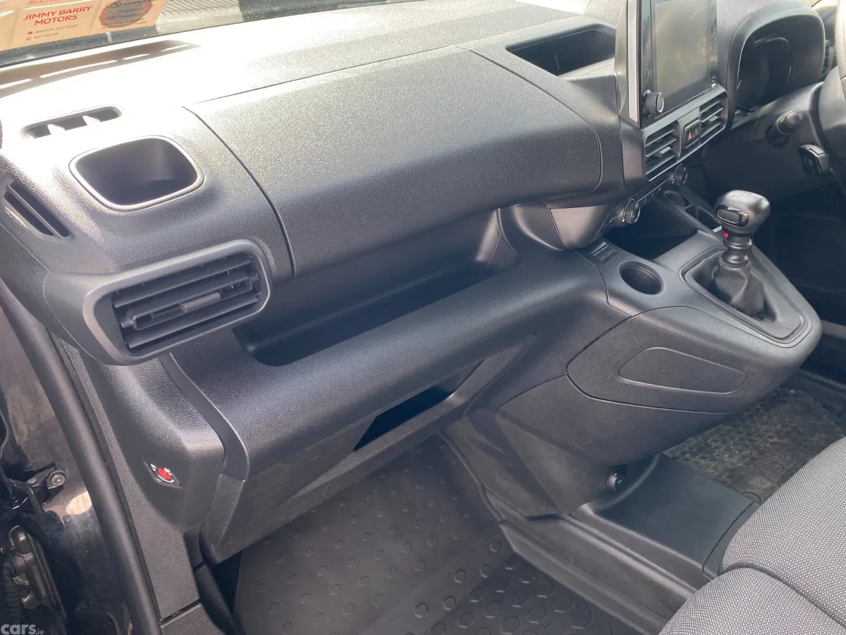 Citroen Berlingo MPV, Diesel, 2023, Black