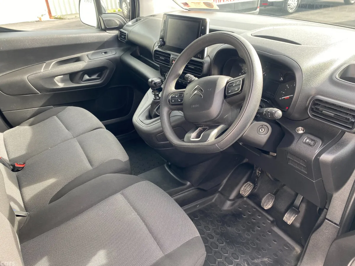 Citroen Berlingo MPV, Diesel, 2023, Black