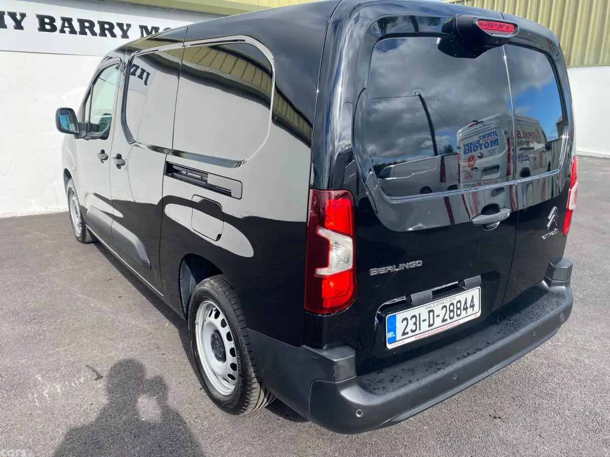 Citroen Berlingo MPV, Diesel, 2023, Black