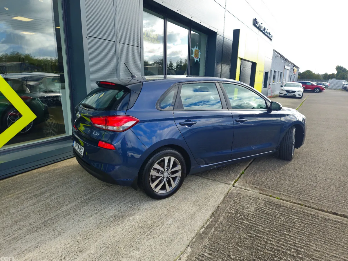 Hyundai i30 Hatchback, Petrol, 2017, Blue