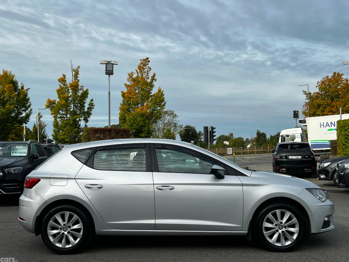 SEAT Leon Hatchback, Diesel, 2017, Grey