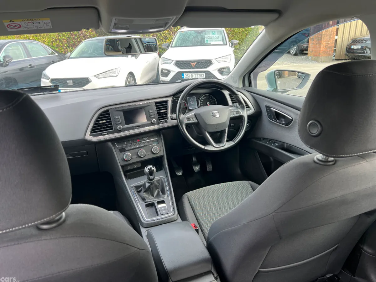 SEAT Leon Hatchback, Diesel, 2017, Grey