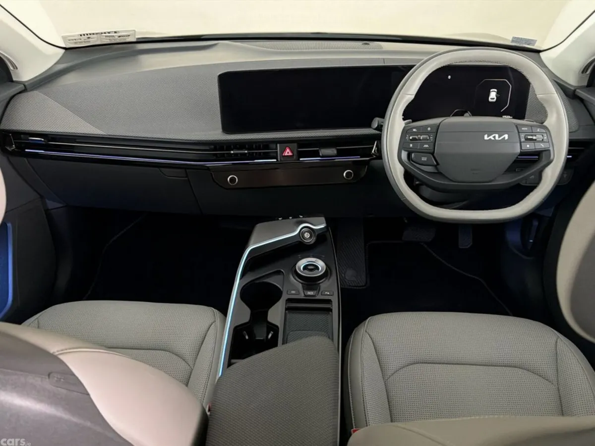 Kia EV6 MPV, Electric, 2026, Grey