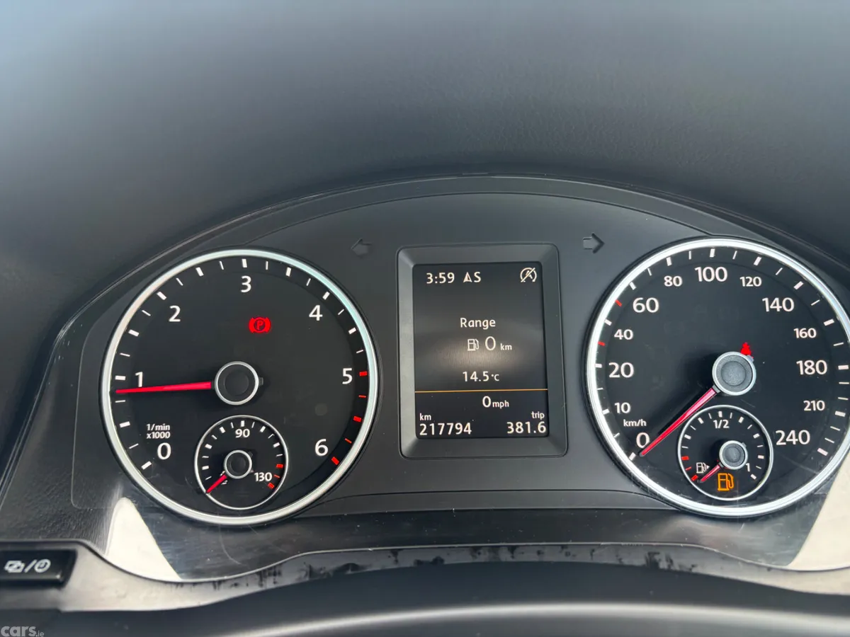 Volkswagen Tiguan SUV, Diesel, 2016, White