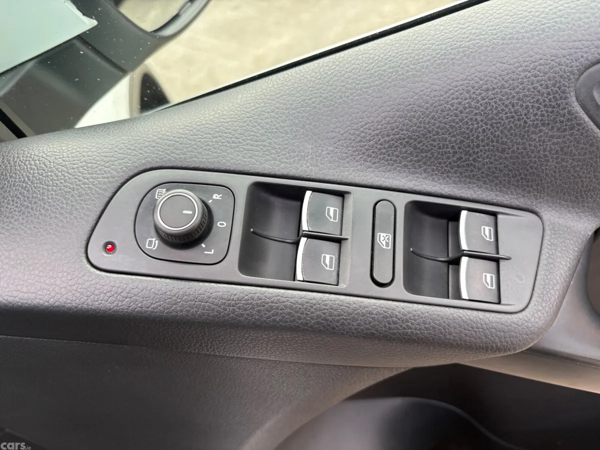 Volkswagen Tiguan SUV, Diesel, 2016, White
