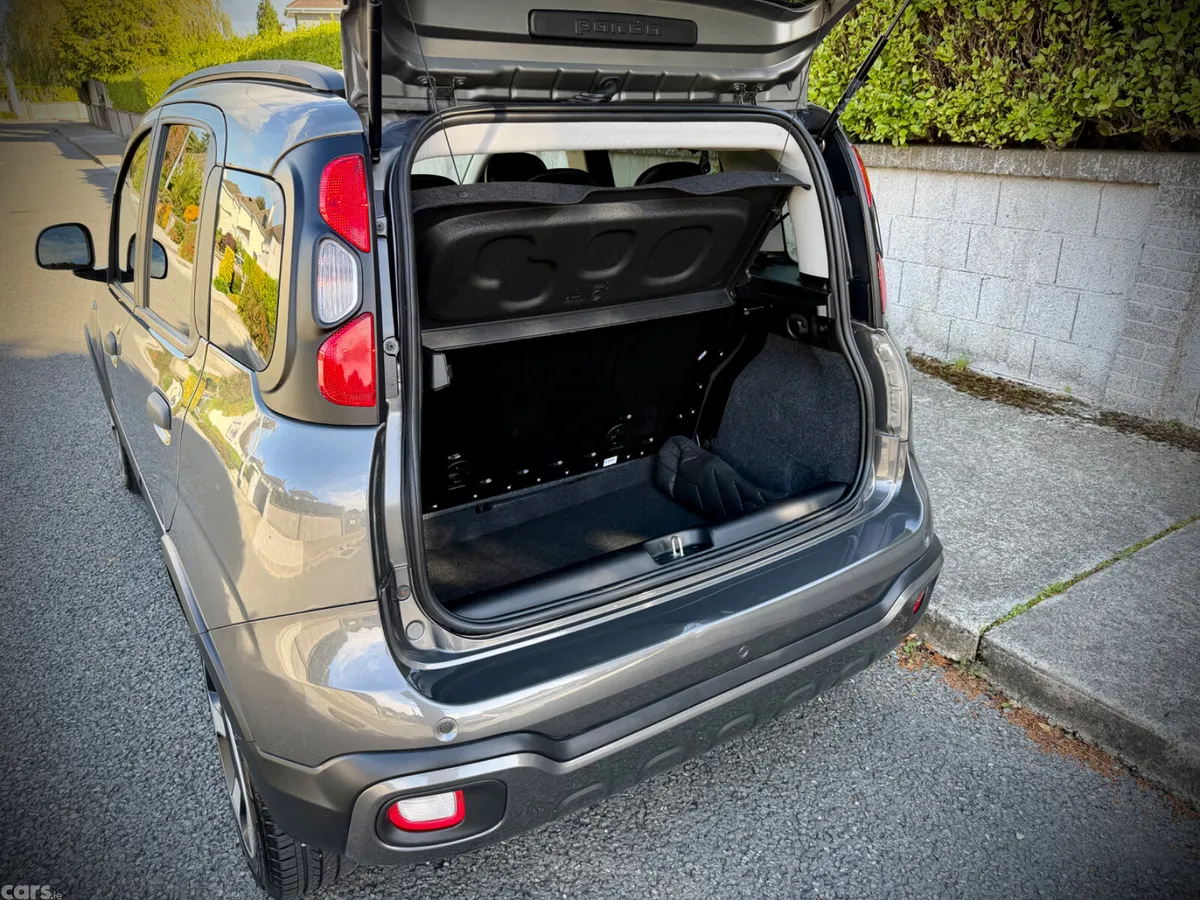 Fiat Panda Hatchback, Petrol Hybrid, 2023, Grey