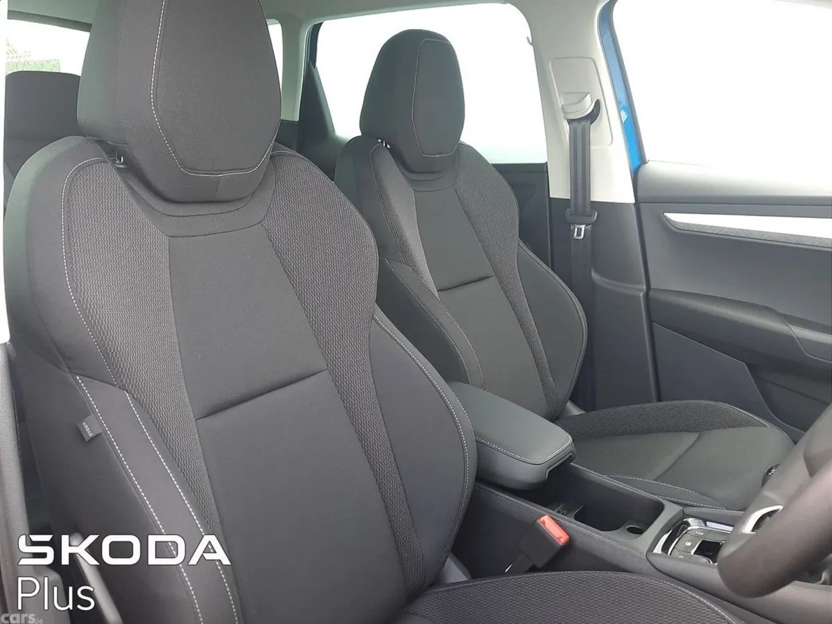 Skoda Karoq SUV, Diesel, 2025, Blue