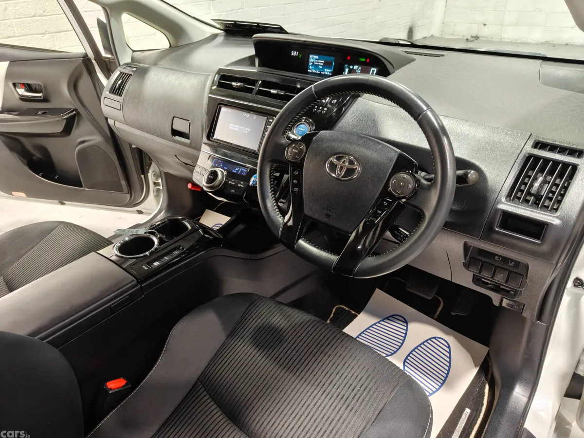 Toyota Prius Estate, Petrol Hybrid, 2019, White