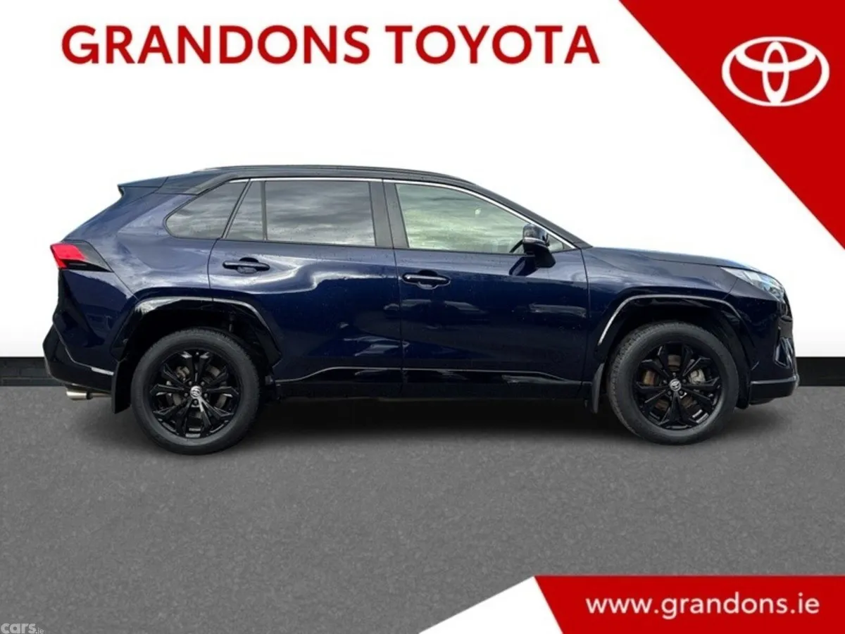 Toyota RAV4 SUV, Petrol Hybrid, 2023, Blue